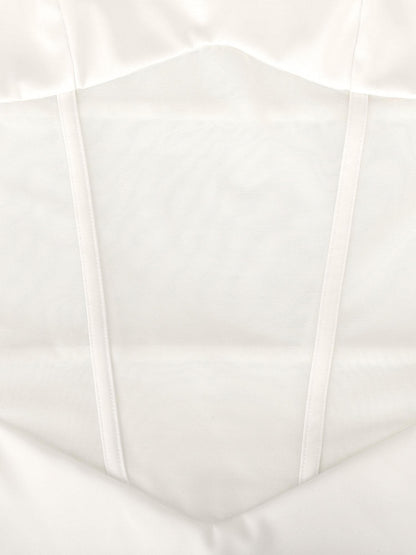 Le body gainant avec détails en maille