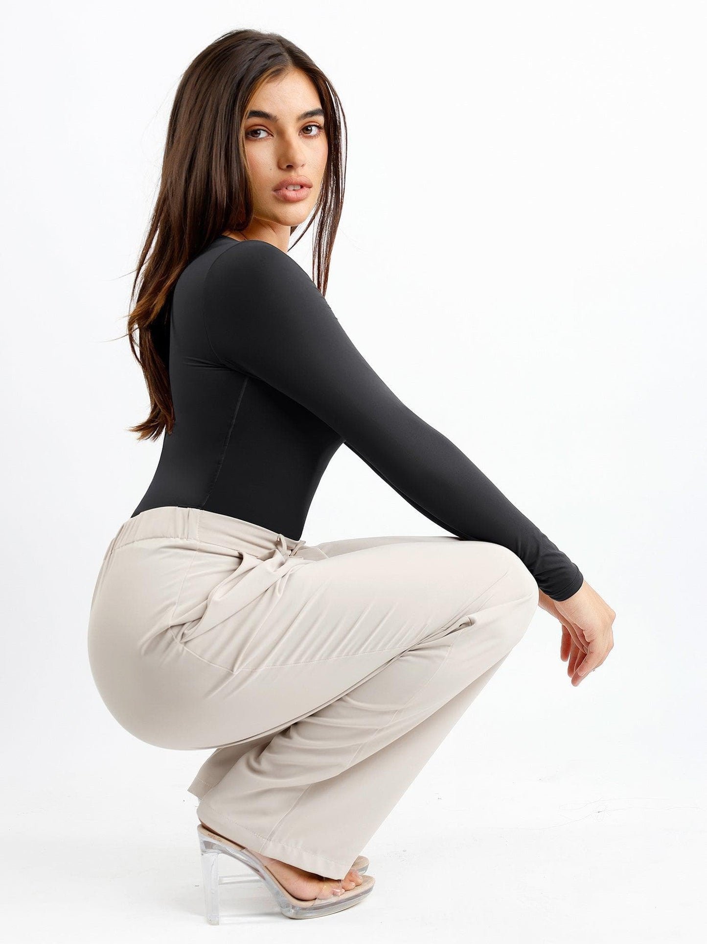 The Shapewear Bodysuit CloudSense Seamless V-Neck Long-Sleeve