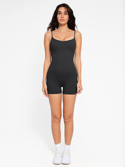 Das nahtlose gerippte Shapewear-Oberteil