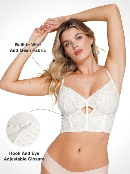 Le corset en dentelle Shapewear ou la jupe fendue